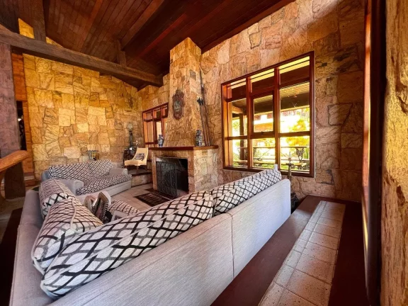 Imagem Casa à venda, 743 m² por R$ 5.000.000,00 - Quebra Frascos - Teresópolis/RJ