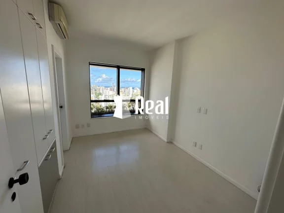 Imagem Píer e Teleférico com Acesso Privativo ao Mar