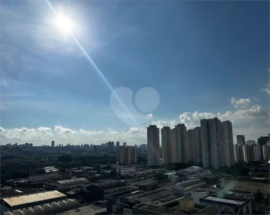 Imagem Apartamento à venda com 3 quartos, sendo 1 suíte, no condomínio Vista Parque Villa Lobos, São Paulo - SP