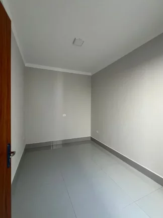 Imagem Alto Padrão para Venda em Sarandi, Jardim das Nações, 3 dormitórios, 1 suíte, 2 banheiros, 2 vagas