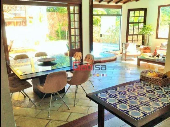 Imagem Casa com 3 dormitórios à venda, 202 m² por R$ 1.600.000 - Tartaruga - Armação dos Búzios/RJ