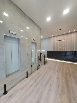 Imagem Excelente Prédio Comercial com 07 Andares em espaços todos em vãos livres
