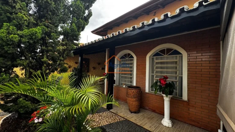 Imagem Casa à venda no bairro Saúde - Mogi Mirim/SP