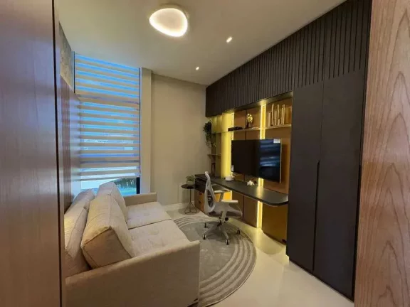 Imagem Casa alto padrão em condomínio fechado, 4 suítes sendo 1 master e 4 vagas, em Camboriú/SC