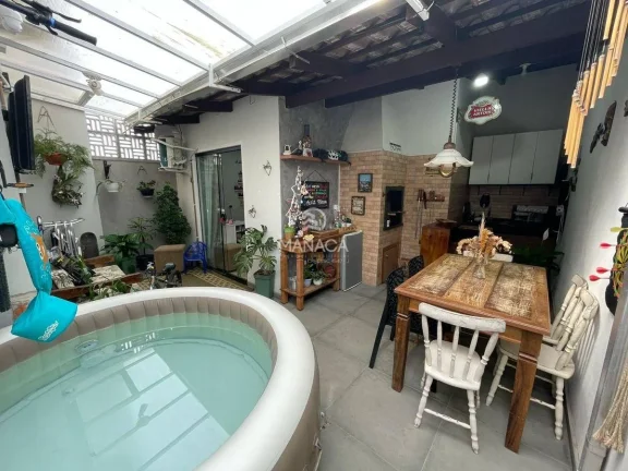 Imagem Casa Moderna com 3 Dormitórios à Venda – 99m² | Barra Velha/SC