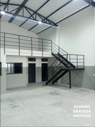 Imagem Galpão Comercial com Mezanino e Estacionamento – 220 m² de Área Útil em Itu/SP
