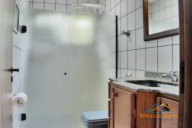 Imagem Casa com Piscina e 3 quartos