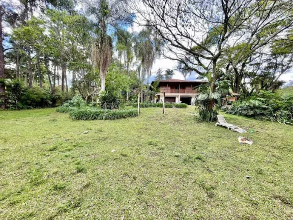 Imagem Miolo da Granja Viana - Esquina José Felix Oliveira c/ Cherubina Vianna