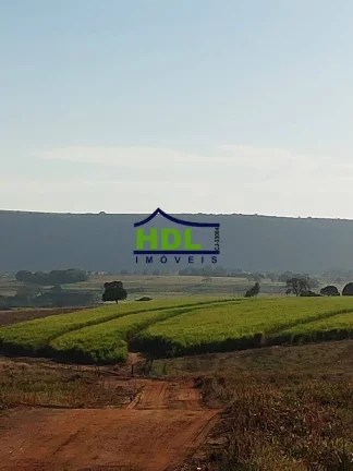 Fazenda com 107 Alqs totalmente produtiva em Quirinópolis GO.