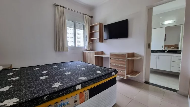 Imagem MARAVILHOSO APARTAMENTO NA PRAIA DE PITANGUEIRAS, 3 DORM. SENDO 1 SUÍTES, 1 VAGA DE GARAGEM, TOTALMENTE REFORMADO.