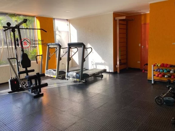 Imagem Aconchegante apartamento à venda com 2 quartos, sendo 1 suíte, e 2 banheiros no total. O condomínio ?(C) bem equipado com diversas instalações, apropriad