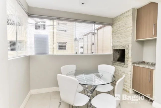 Imagem Apartamento de 3 quartos no bairro Campo Comprido