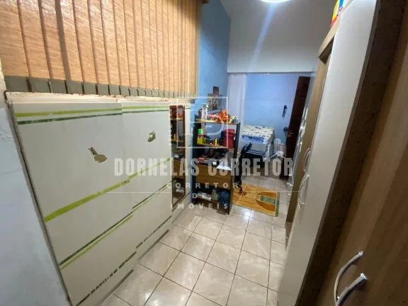 Imagem Casa Exclusiva no Espinheiro com 4 Quartos e 2 Suítes
