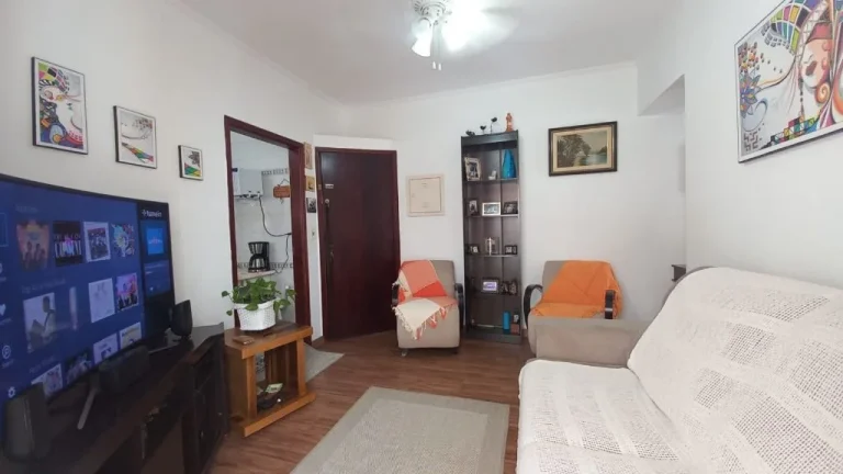 Imagem Apartamento 1 dormitório 1 vaga 350 metros da praia à venda, 50 m² por R$ 295.000 - Vila Guilhermina - Praia Grande/SP