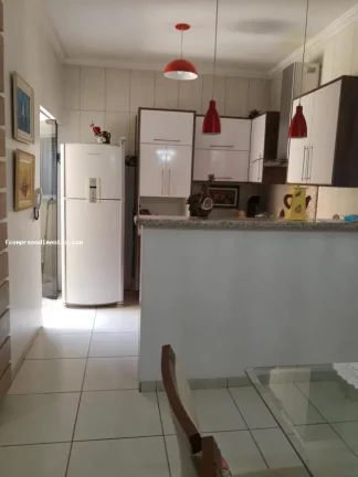 Imagem Casa para Venda em Americana, Parque Residencial Jaguari, 3 dormitórios, 1 suíte, 2 banheiros, 1 vaga