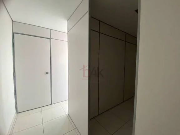 Imagem Salas comerciais unificadas com o total de 160m² para locação no Alto da Boa Vista/Santo Amaro.