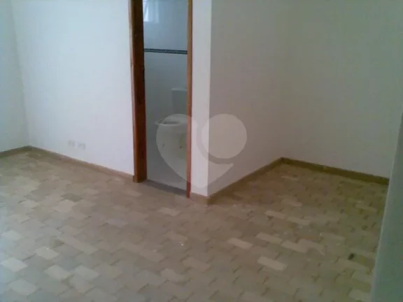 Imagem Sobrado à venda com 4 quartos, sendo 2 suítes, em Vila Sônia, São Paulo - SP