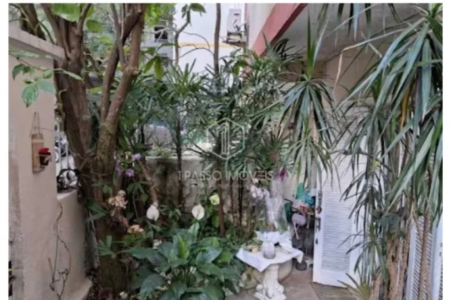 Apartamento tipo casa área externa da para colocar jacuzzi perto metrô