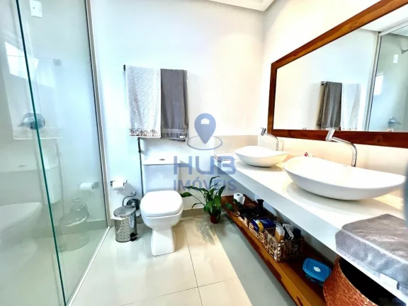 Imagem Apartamento à Venda, 239m2, 3 Suítes, 3 Vagas - Balneário Camboriú/SC