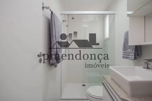 Imagem Apartamento com 78m² no Alto de Pinheiros, 2 quartos (1 suíte) e 2 vagas.