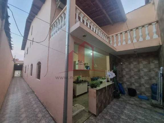 Imagem Casa em Condomínio à Venda em Caieiras-SP, Real Park: 4 Quartos, 1 Suíte, 2 Salas, 2 Banheiros, 2 Vagas, 202m² de Área