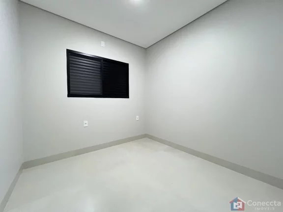 Imagem Casa à Venda no Afonso Queiroz – 3 Quartos, 2 Suítes com Closet e Área Externa
