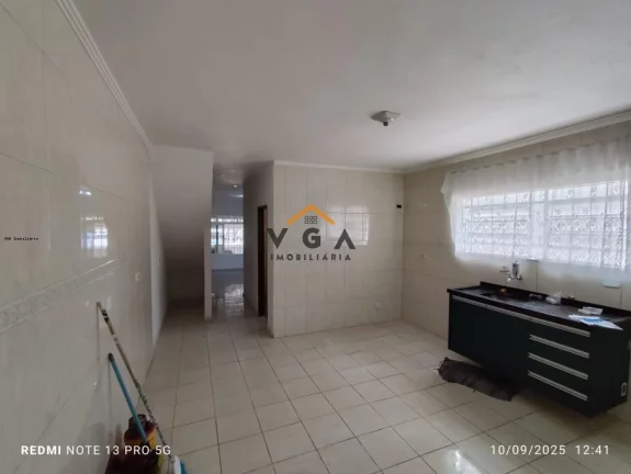 Imagem Sobrado para Venda em São Paulo, Vila Jacuí, 3 dormitórios, 2 suítes, 3 banheiros, 2 vagas