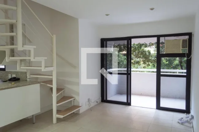 Imagem Apartamento à Venda - Barra da Tijuca, 2 Quartos, 74 m2