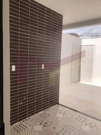 Imagem Casa 2/4 sendo 1 suite na Conceicao