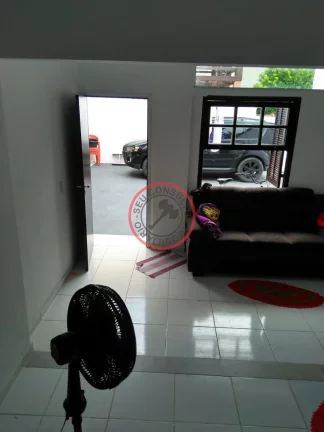 Imagem CASA SOBRADO ,4 QUARTOS ,SALA, COZINHA CAIÇARA , LAVANDERIA,GARAGEM , NO MAQUININHA