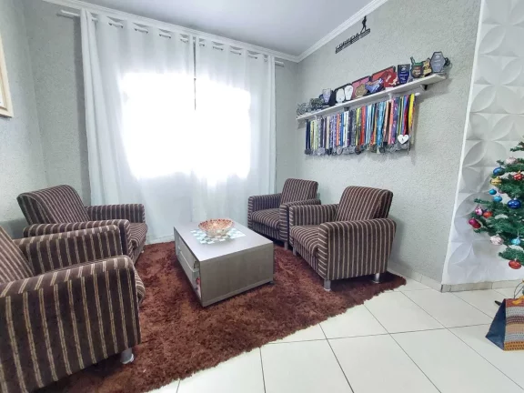 Imagem Casa à venda em Campo Largo/PR