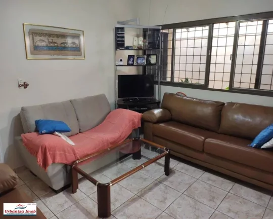 Imagem Casa Térrea à Venda, Jardim São Lourenço, 4 Quartos, 248 m2