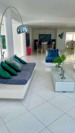 Imagem Casa à Venda, 485m2, 6 Suítes, 4 vagas, Cond. Fechado, Porto da Lagoa, Florianópolis/SC