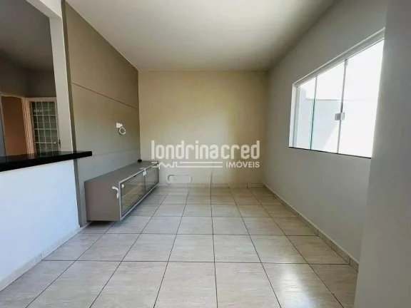 Imagem Casa à Venda no Conjunto Alexandre Urbanas – 2 Quartos (1 Suíte), Cozinha Planejada, Sala com Painel e Espaço com Infra para Churrasqueira!