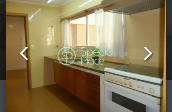 Imagem Apartamento com 241m²,03 dormitórios, 03 suítes, 04 banheiros, 03 vagas de garagem. Prédio com l...