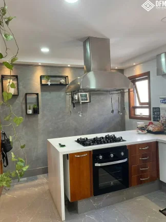 Imagem Sobrado com 3 Dormitorio(s) localizado(a) no bairro Jardim Fazenda Rincão em Arujá / Mato Grosso do Sul Ref.:D02