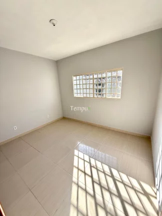 Imagem Linda Casa no Setor Monte Pascoal – 2 Quartos, Área Gourmet e Excelente Acabamento