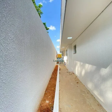 Imagem Casa com 3 dormitórios à venda, 90 m² por R$ 570.000,00 - Portal do Sol - Lagoa Santa/MG