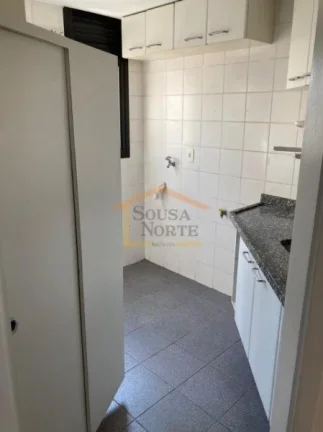 Imagem Apartamento com 38m², composto por 1 dormitório equipado com armário, 1 banheiro, sala dois ambie...
