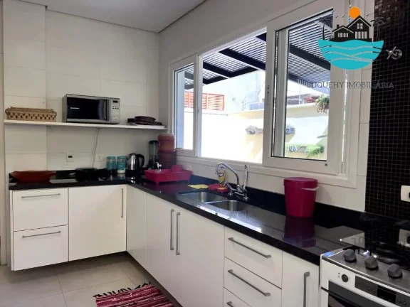 Imagem Casas para Alugar Temporada Juquehy, c/ piscina privativa, churrasqueira, com 4 suítes, 200m da praia. máx. 11 pessoas | Juquehy Imobiliária