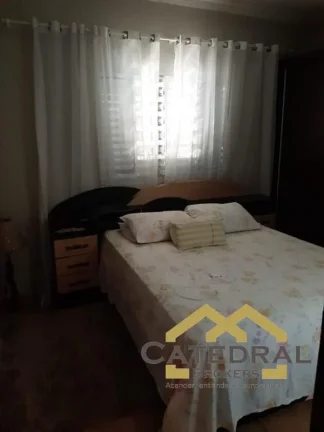 Imagem SOBRADO COM 2 DORMITÓRIOS À VENDA, 268 M² POR R$ 585.000,00 - PARQUE RESIDENCIAL JUNDIAÍ - JUNDIAÍ/SP