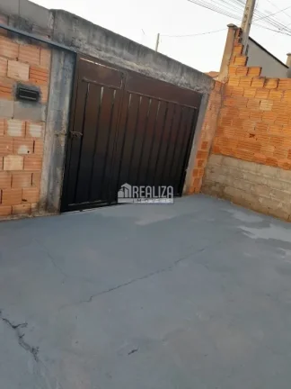 Imagem Vende-se casa com dois quartos no Bairro Monte Castelo- Igarapava/SP