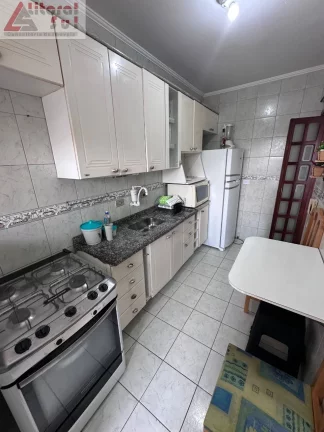 Imagem Imperdível: Apartamento à venda em Praia Grande-SP, Tupi - 1 quarto, 1 sala, 1 banheiro e 1 vaga de garagem!