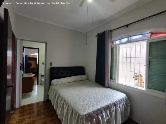 Imagem Casa para Venda em Mongaguá, Balaneario Itaoca, 3 dormitórios, 1 suíte, 3 banheiros, 2 vagas