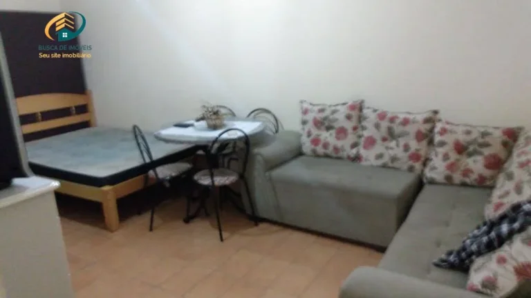 Imagem Casa à venda no bairro Guilhermina - Praia Grande/SP