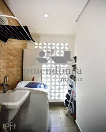 Imagem Apartamento andar alto em Pinheiros com 3 quartos sendo 1 suíte e 1 vaga, 72m².