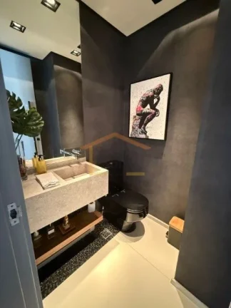 Imagem Apartamento mobiliado com 180 m², 3 dormitórios, sendo 3 suítes, 4 banheiros, 3 vagas e varanda. ...