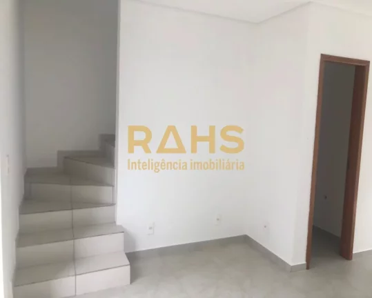 Imagem Geminado a venda, no bairro Vila Nova em Joinville, com 3 dormitórios, sendo 1 suíte, 1 salas, coz...