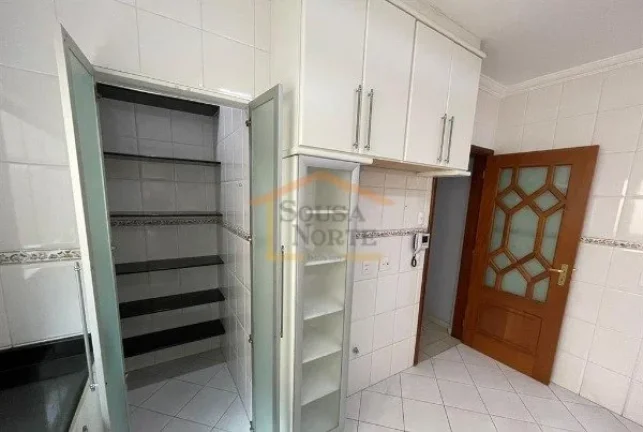 Imagem Sobrado alto padrão. 
1º andar: sala de estar, jantar, lavabo, cozinha com despensa, lavanderia co...