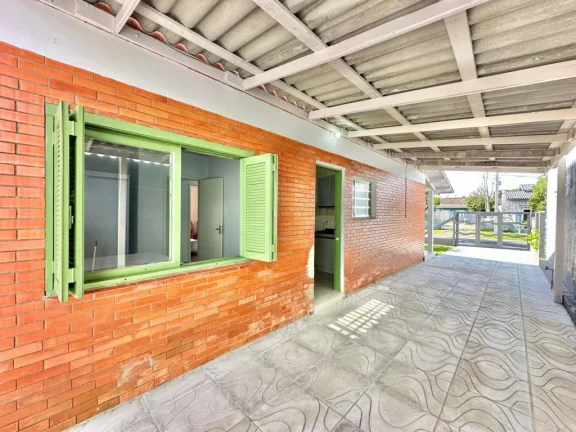 Imagem Casa 2 Dormitórios - Bairro Araçá
